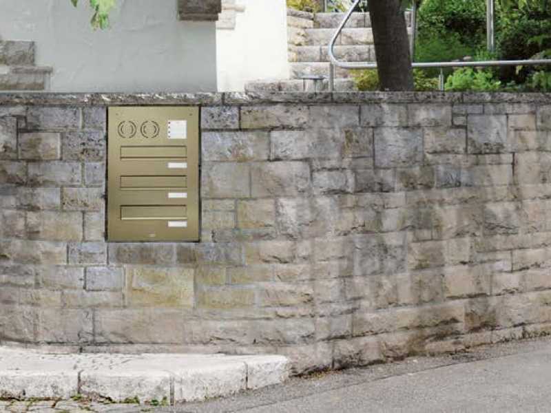 Mauerdurchwurf-Briefkasten